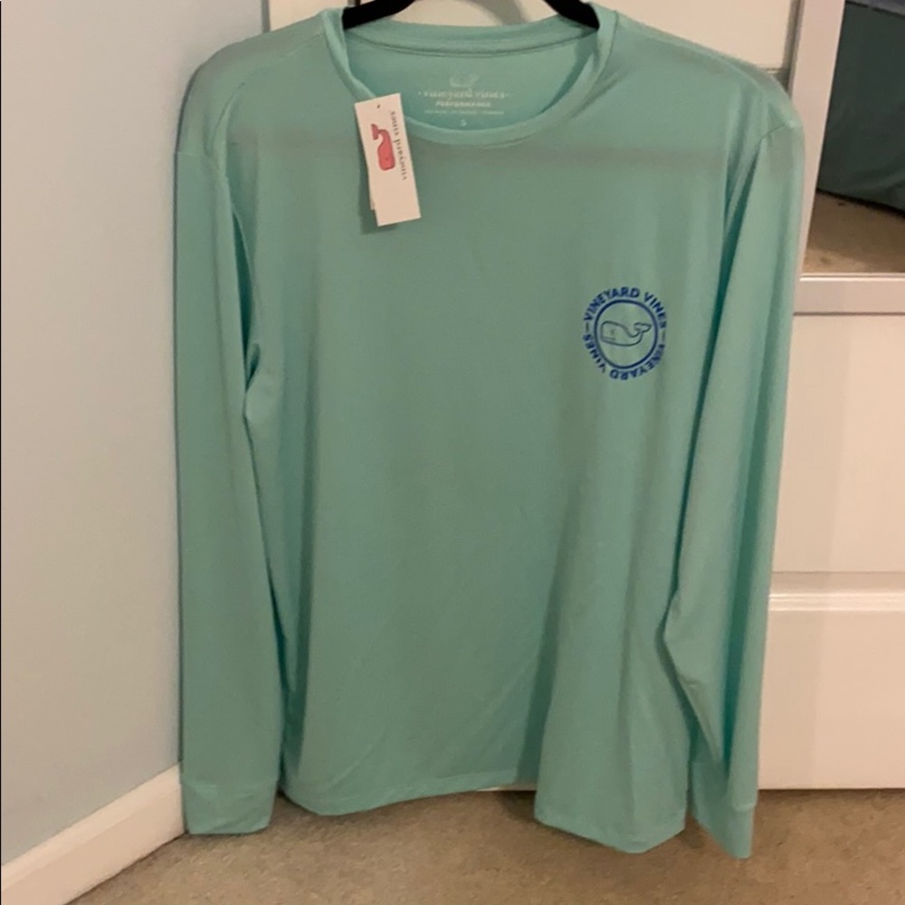 Dry Fit Material Long Sleeve Vineyard Vines